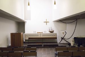 Alter in der Finnischen Kirche